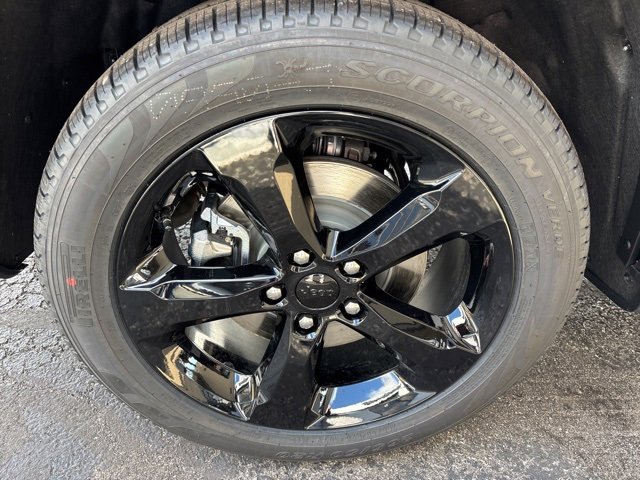 New 2025 Jeep Grand Cherokee L Limited image 27