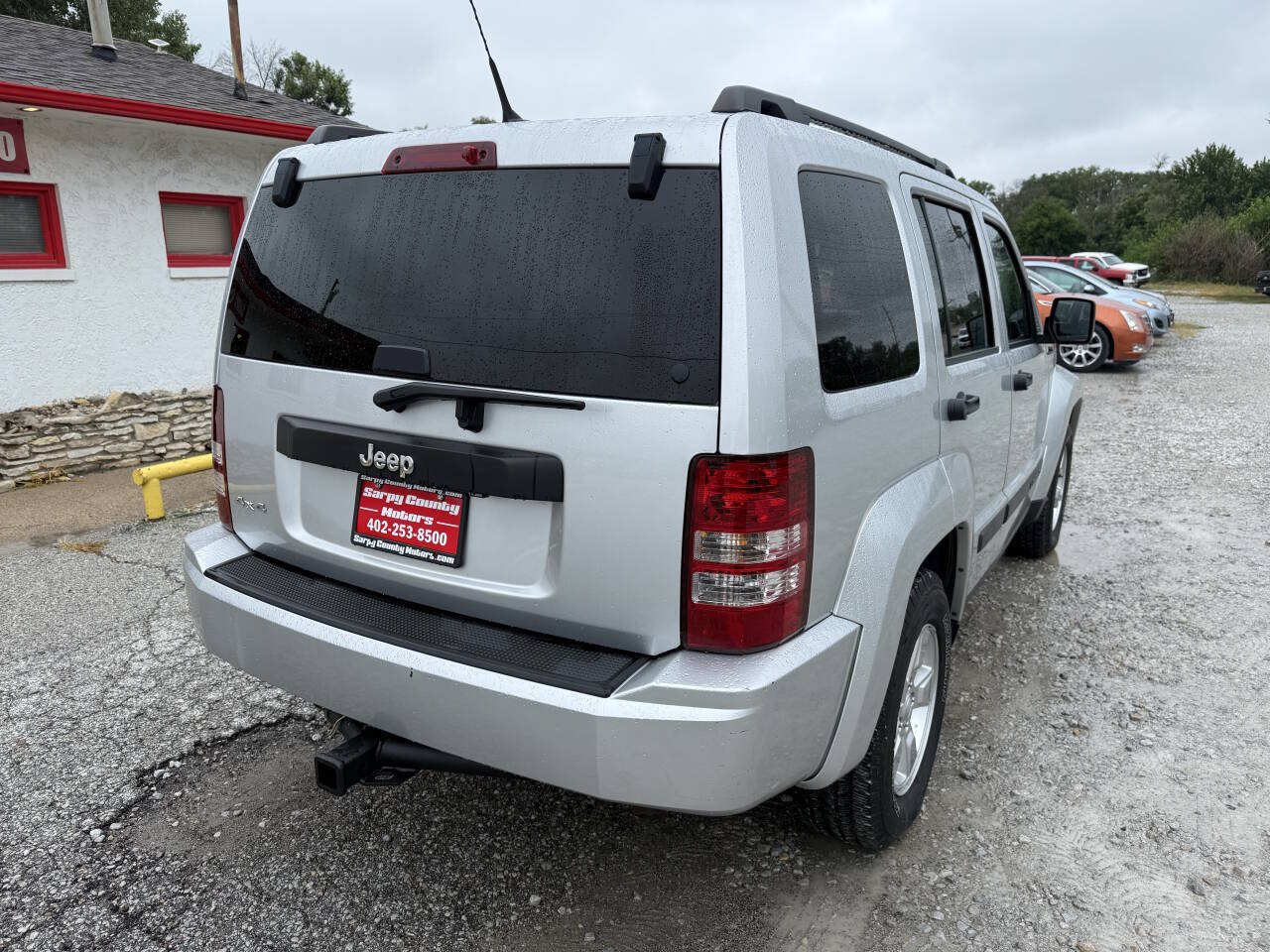 Used 2011 Jeep Liberty Sport w/ Popular Equipment Group AWD/4WD image 3