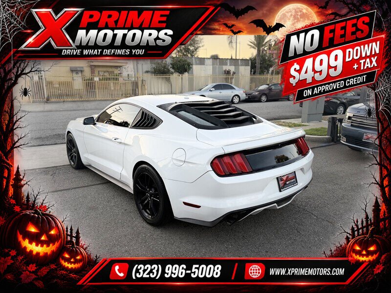 Used 2015 Ford Mustang Premium RWD image 5