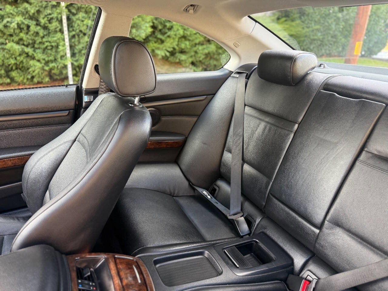 Used 2010 BMW 335i xDrive Coupe image 35