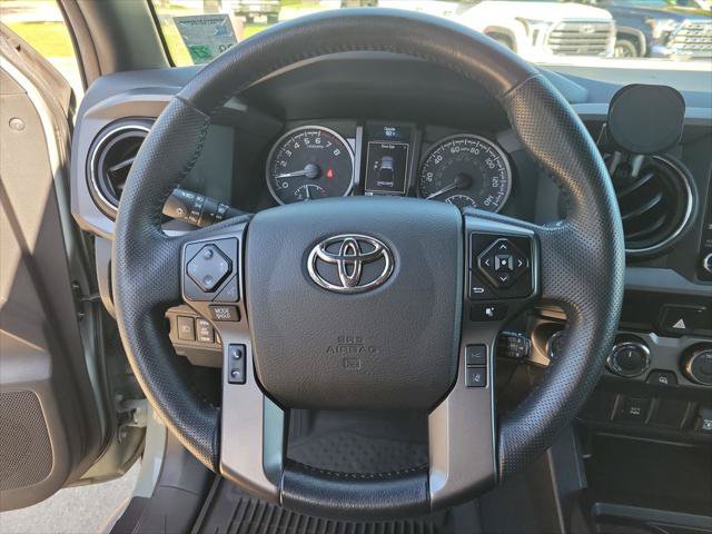Certified 2023 Toyota Tacoma TRD Off-Road AWD/4WD image 17