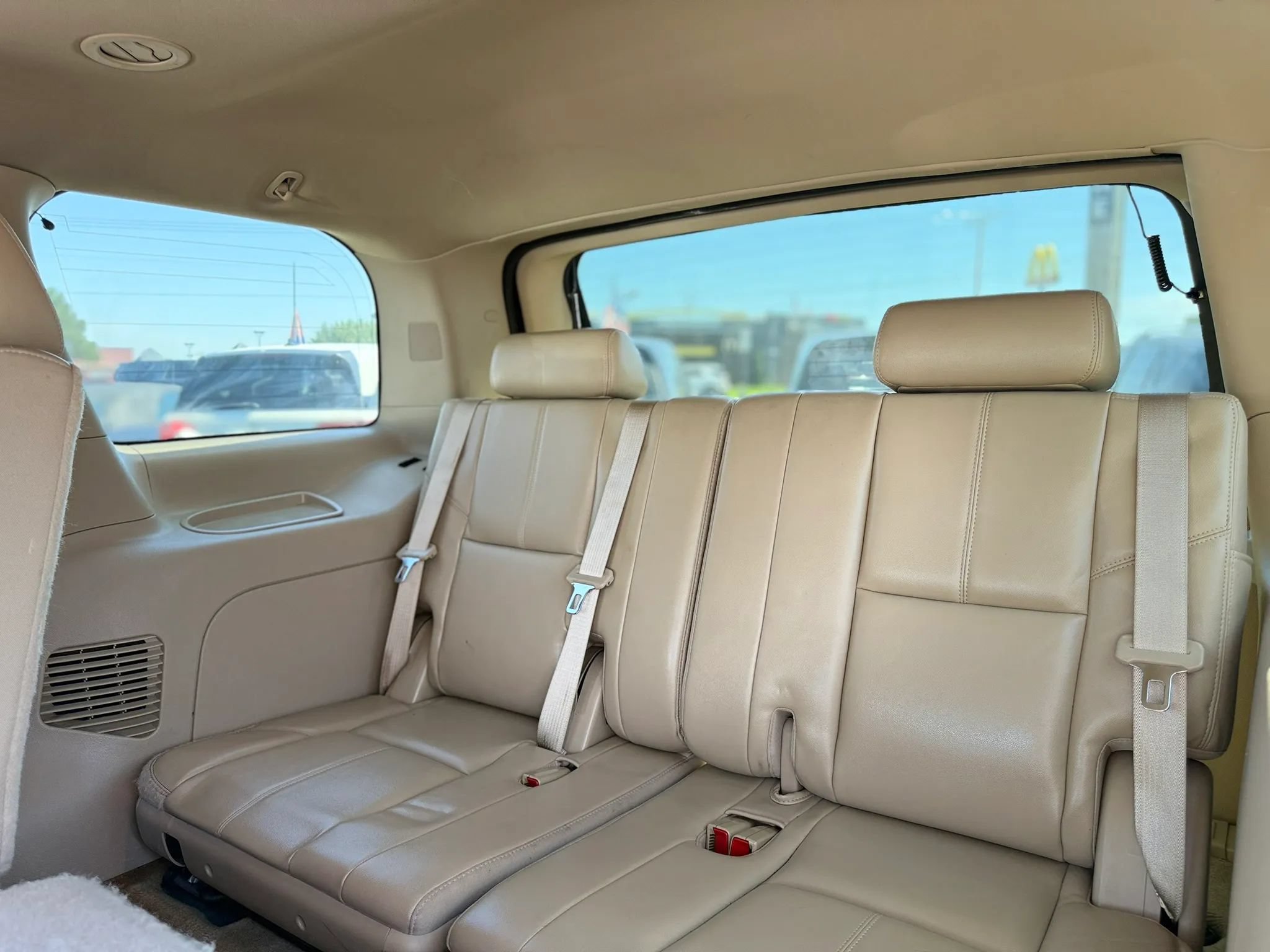 Used 2012 GMC Yukon SLT AWD/4WD image 22