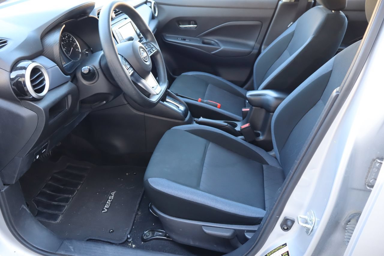 Used 2024 Nissan Versa SV FWD image 14