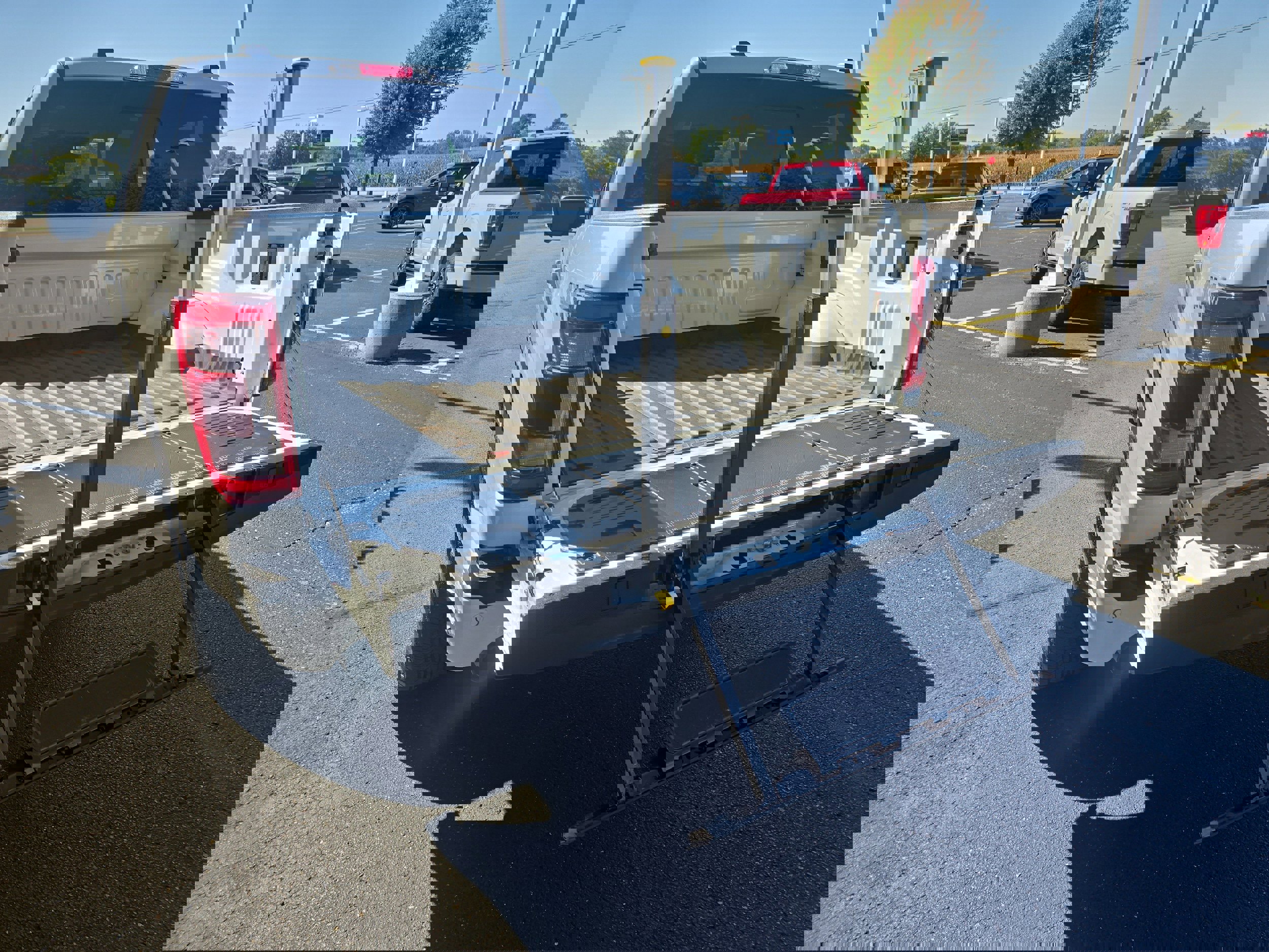 Used 2023 Ford F150 Platinum w/ Equipment Group 701A High image 7