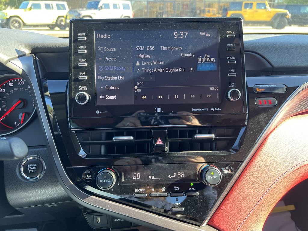 Used 2023 Toyota Camry XSE image 11