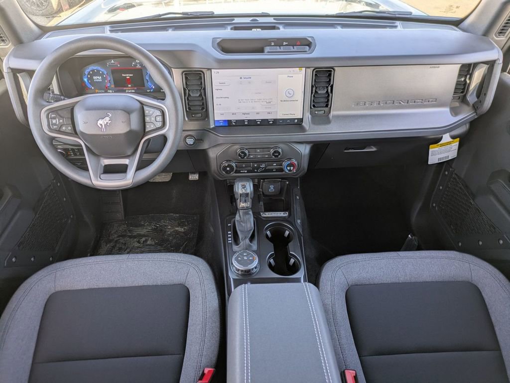 New 2025 Ford Bronco 4-Door image 38