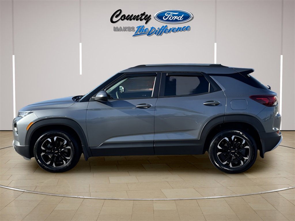 Used 2021 Chevrolet TrailBlazer LT w/ Convenience Package image 3