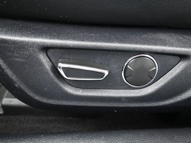 Used 2019 Ford Mustang Premium image 12