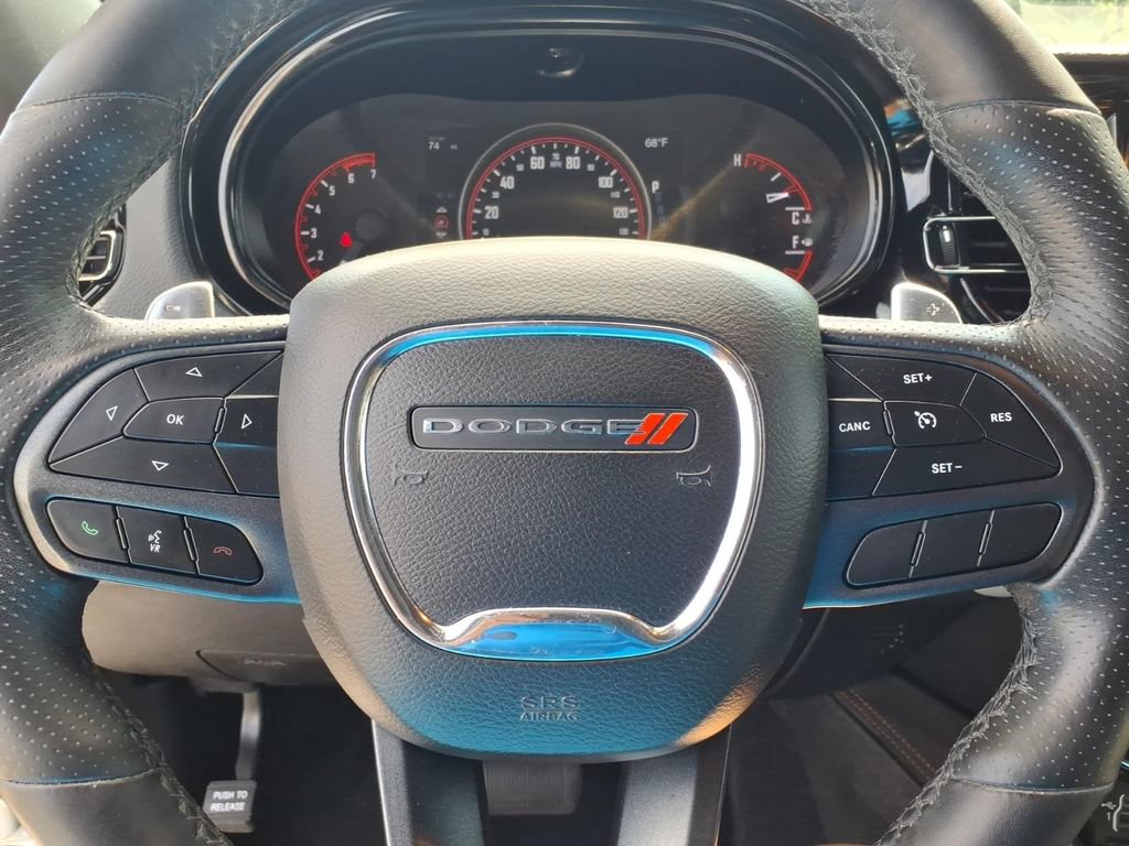 Certified 2022 Dodge Durango R/T w/ Blacktop Package AWD/4WD image 5