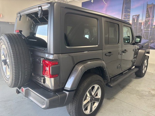 Used 2022 Jeep Wrangler Unlimited Sahara w/ Safety Group image 5