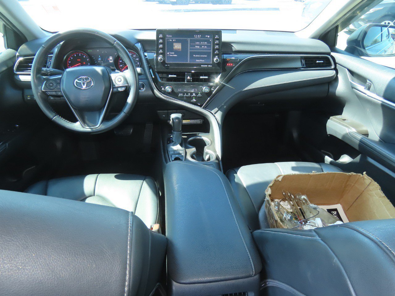 Used 2021 Toyota Camry XSE FWD image 22
