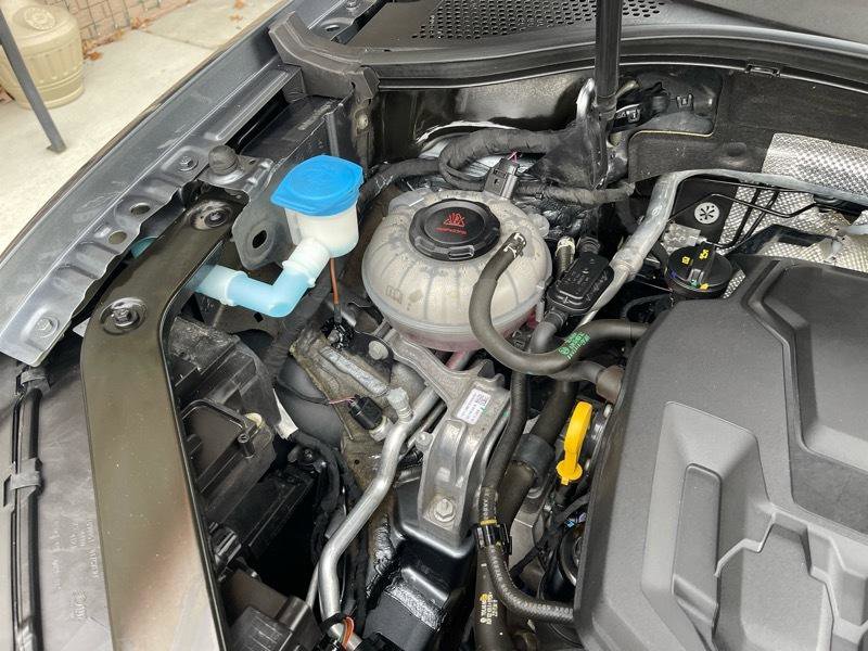 Used 2021 Volkswagen Tiguan SEL Premium R-Line image 51