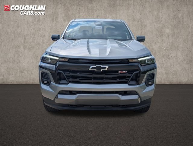 New 2026 Chevrolet Colorado Z71 w/ Midnight Edition AWD/4WD image 2