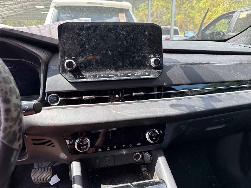 Used 2023 Mitsubishi Outlander SE Black Edition image 7