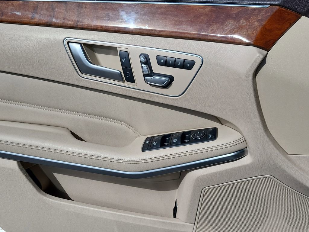 Used 2014 Mercedes-Benz E 350 4MATIC Sedan w/ Premium 1 Package image 10