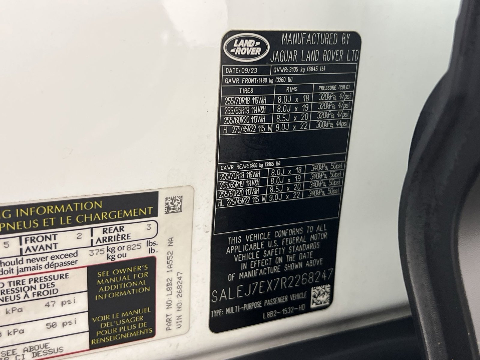 Used 2024 Land Rover Defender 110 S image 30