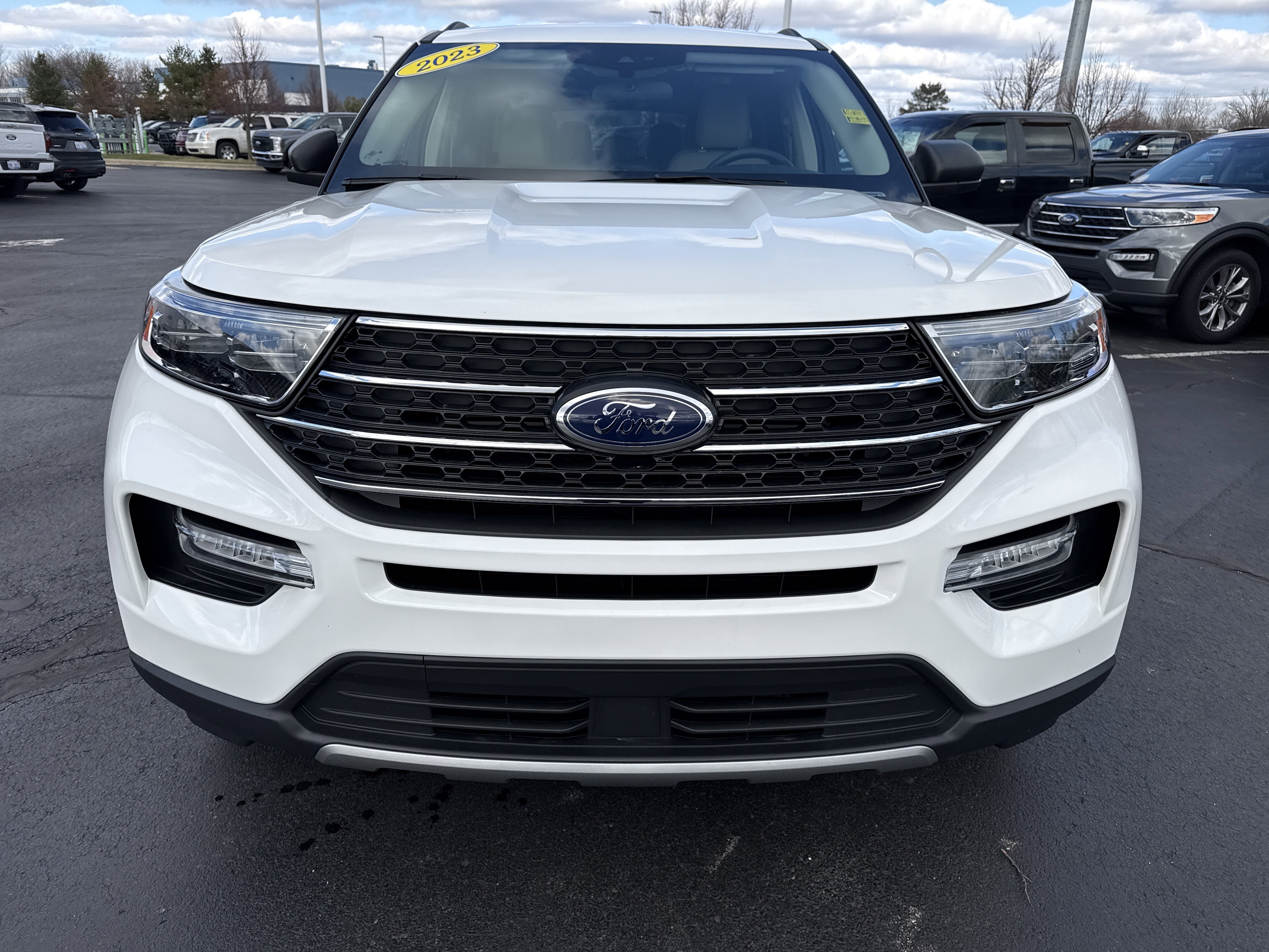 Used 2023 Ford Explorer XLT w/ Equipment Group 202A image 12