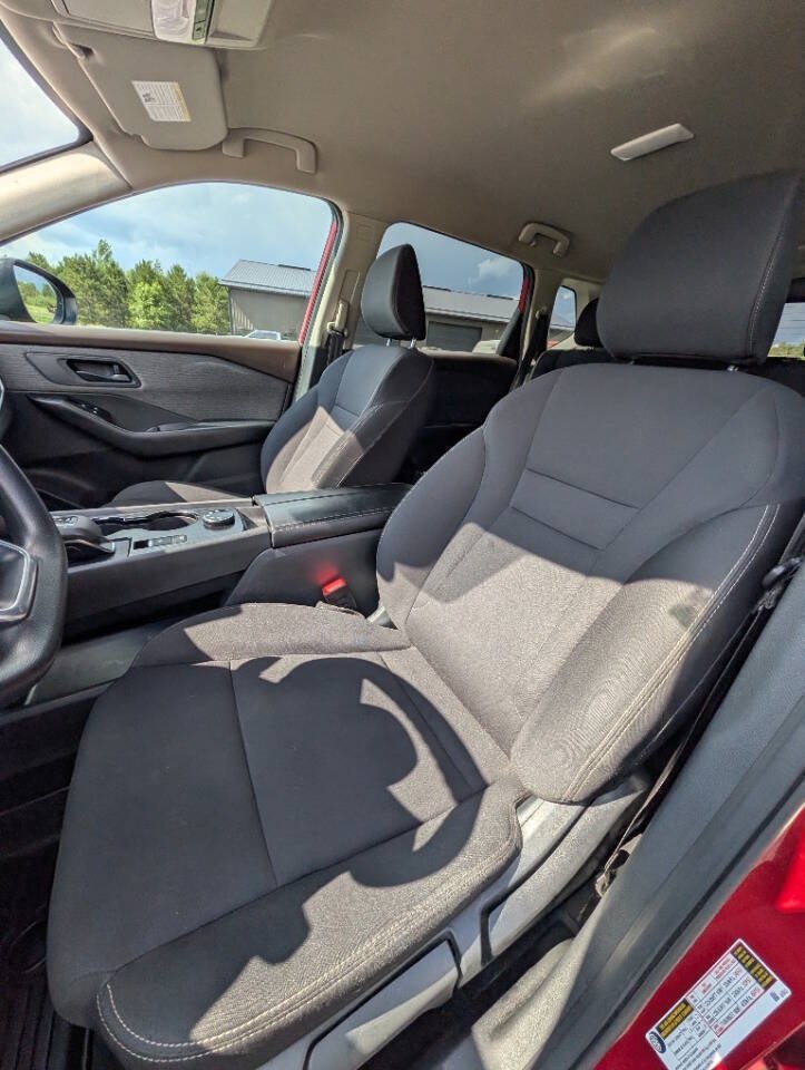 Used 2023 Nissan Rogue S AWD/4WD image 6