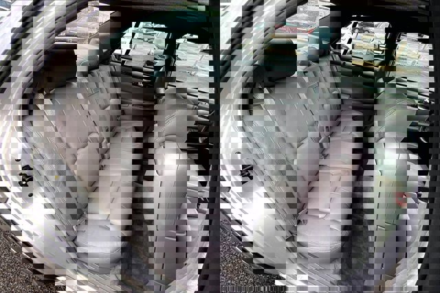 Used 2002 Cadillac Seville SLS w/ Luxury Pkg image 25