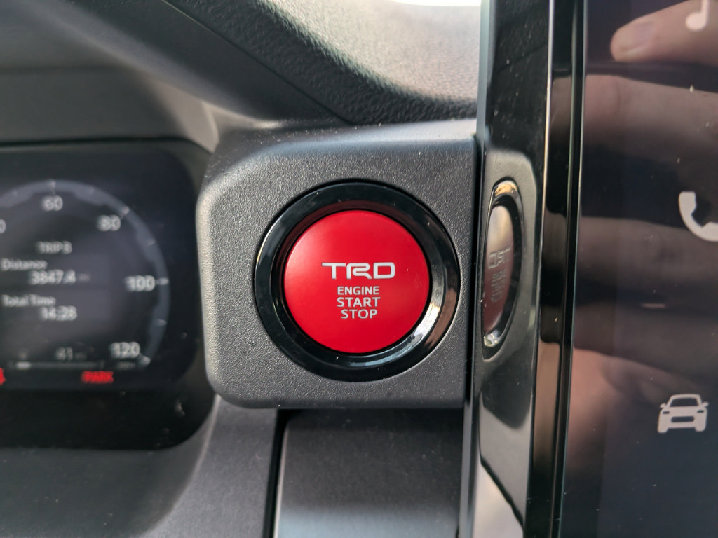 Used 2026 Toyota 4Runner TRD Off-Road Premium AWD/4WD image 29