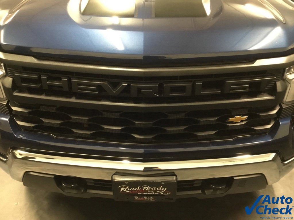 Used 2022 Chevrolet Silverado 1500 LT AWD/4WD image 13