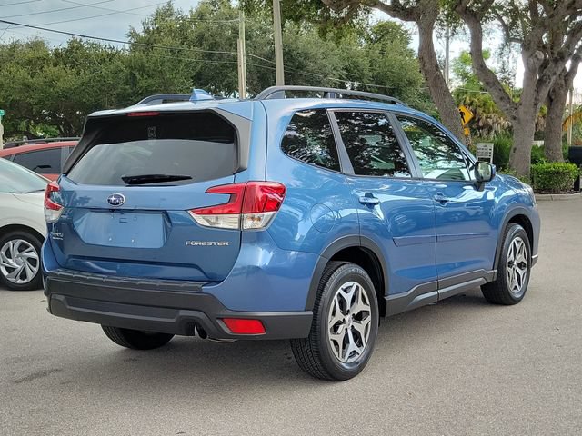 Used 2021 Subaru Forester Premium AWD/4WD image 4