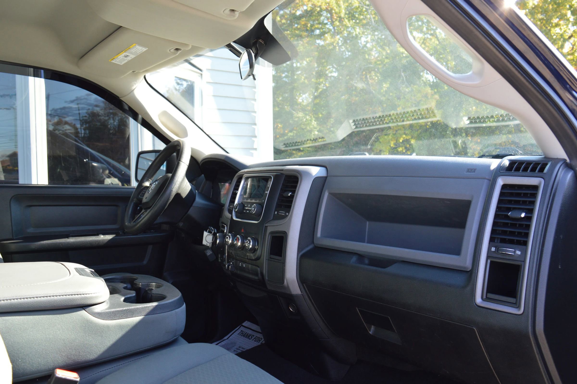 Used 2014 RAM 1500 Express image 31
