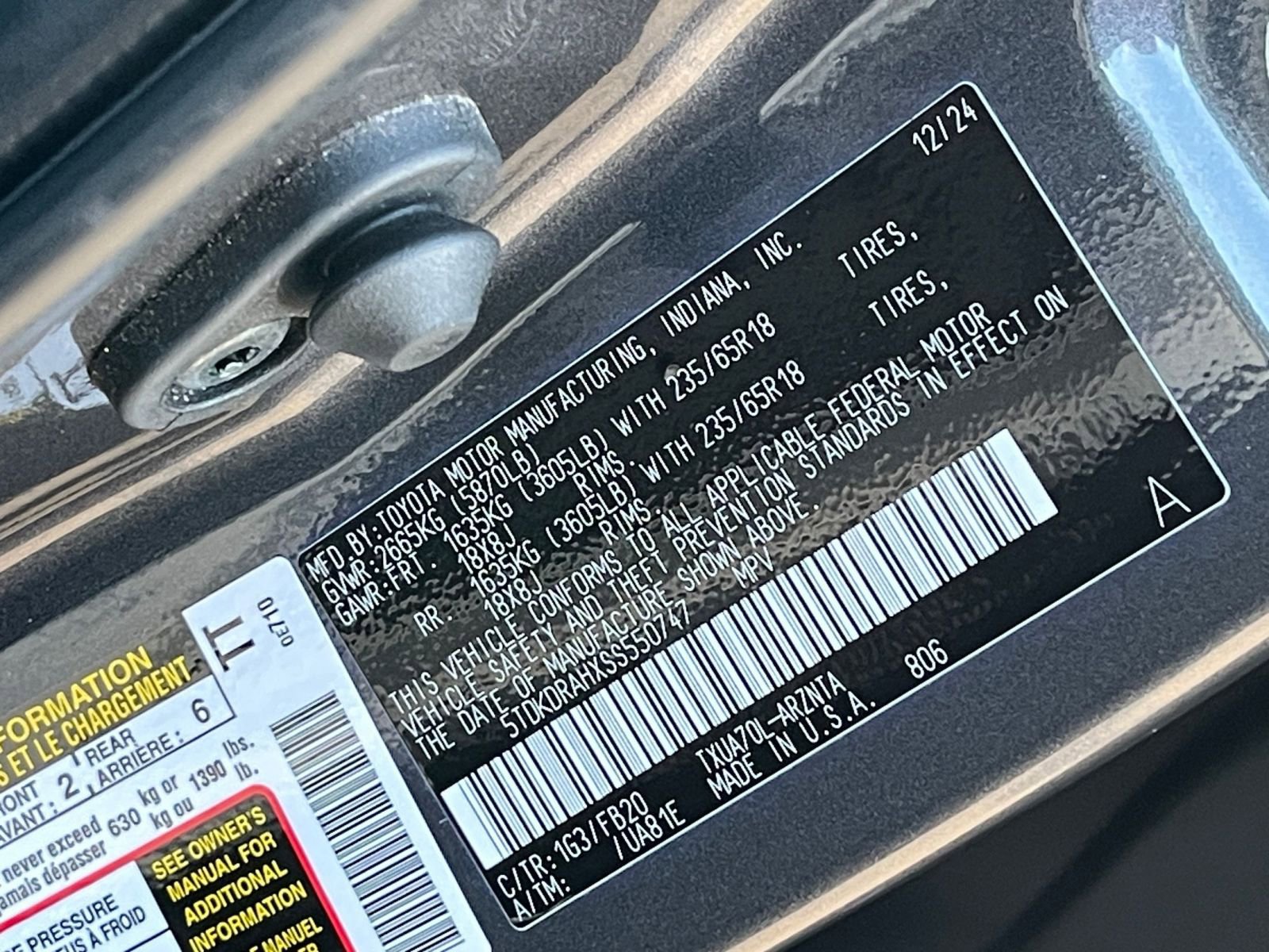 Used 2025 Toyota Highlander LE image 30