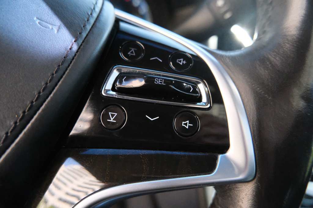 Used 2019 Cadillac Escalade ESV Platinum AWD/4WD image 43