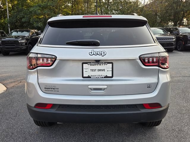 New 2026 Jeep Compass Latitude AWD/4WD image 7