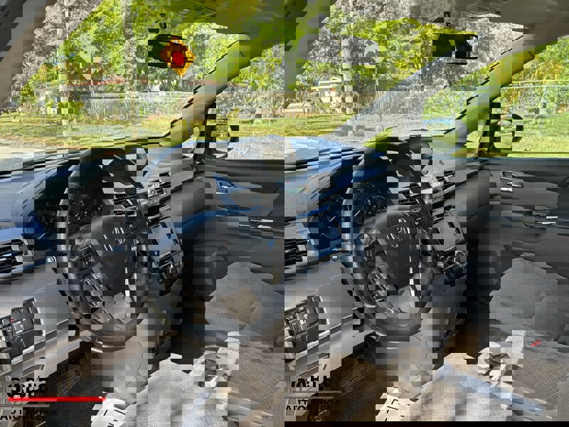 Used 2015 Honda Odyssey EX image 10