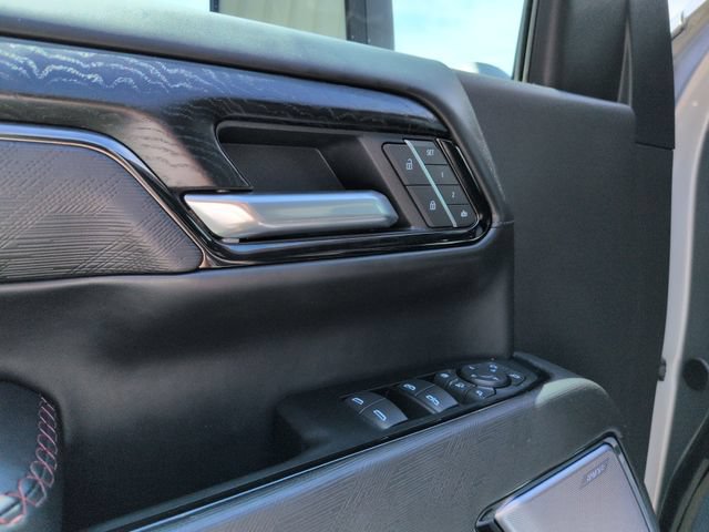 Used 2025 GMC Sierra 2500 AT4X w/ AT4X AEV Edition AWD/4WD image 11