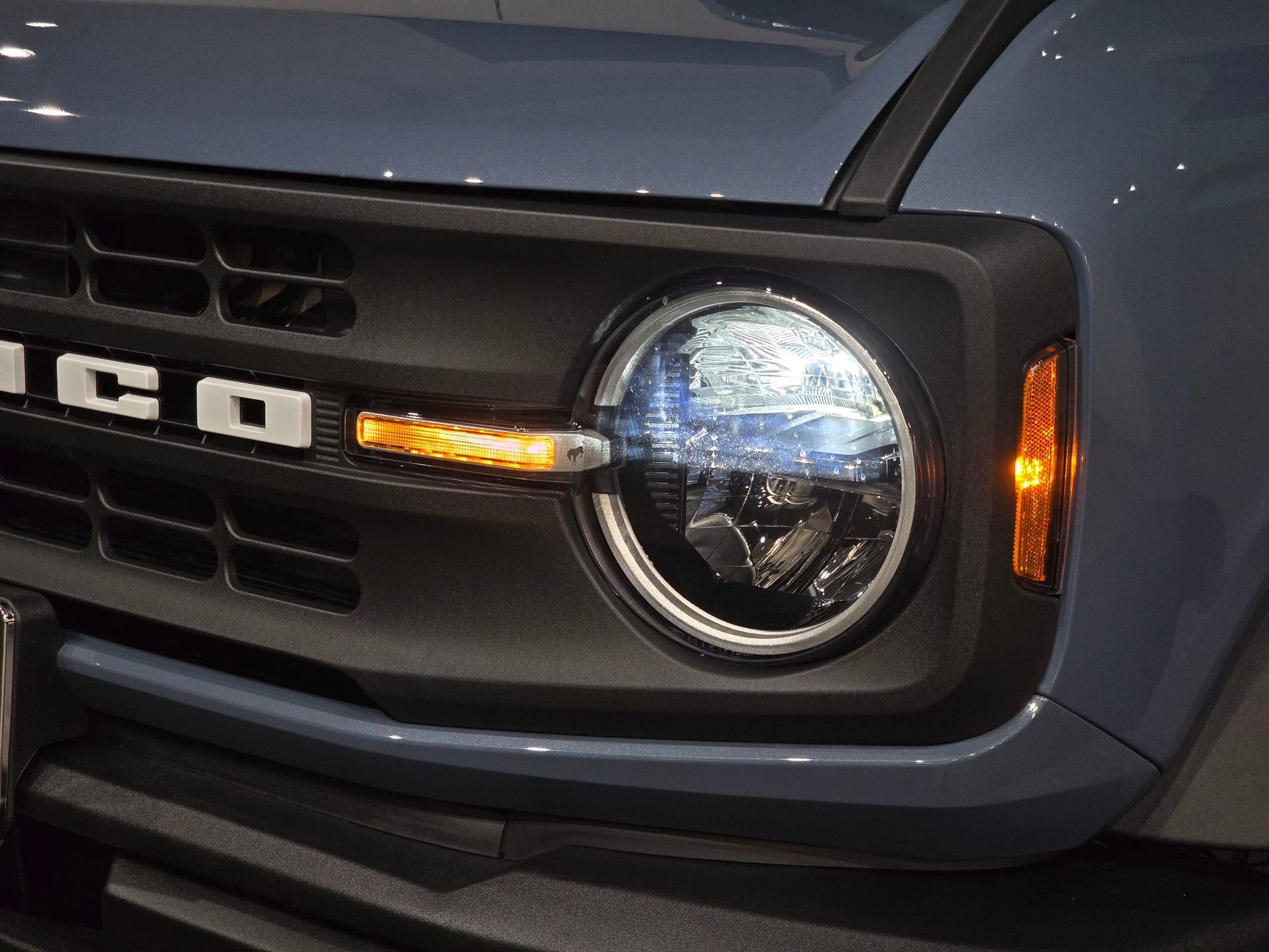 New 2025 Ford Bronco 2-Door AWD/4WD image 11