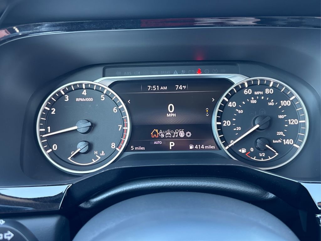 New 2025 Nissan Pathfinder SV image 16