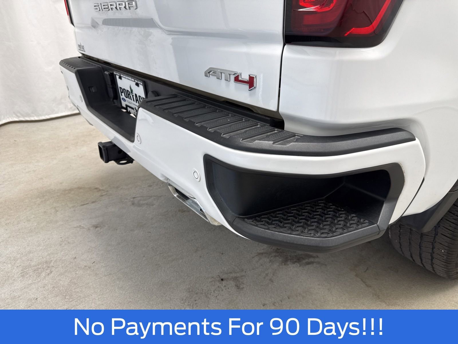 Used 2022 GMC Sierra 1500 AT4 w/ Technology Package AWD/4WD image 49
