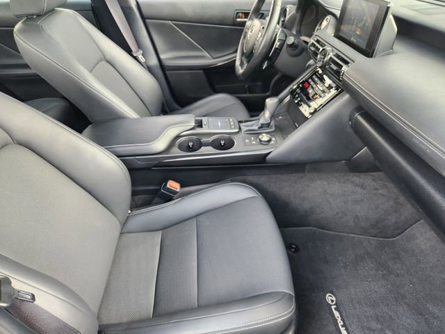 Used 2024 Lexus IS 350 F Sport image 11