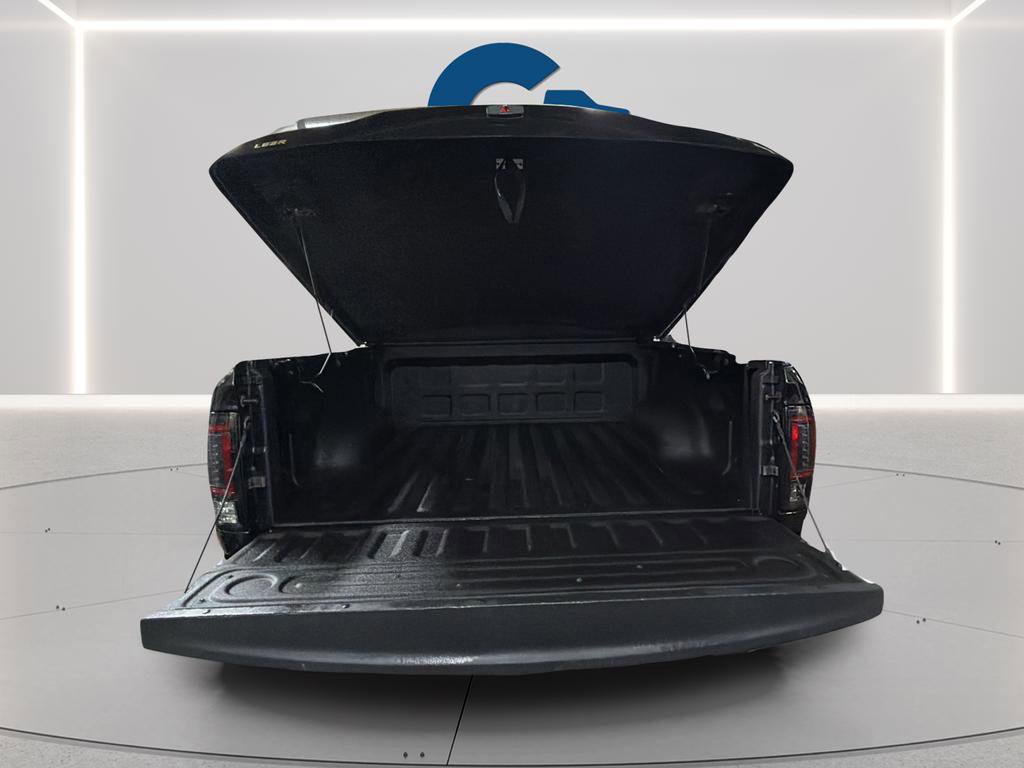 Used 2017 RAM 1500 Limited image 28