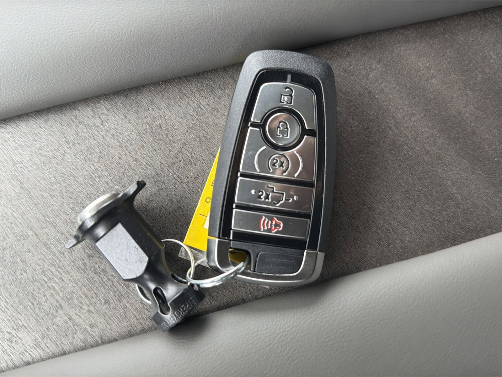 New 2026 Ford F450 Platinum w/ Platinum Plus Package image 40