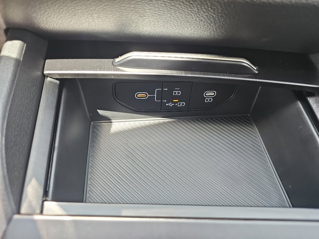 New 2026 Kia Sportage S image 16