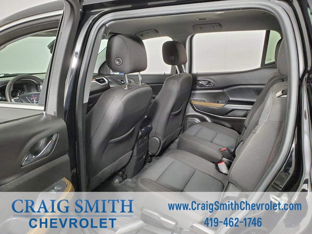 Used 2022 GMC Acadia SLE w/ Driver Convenience Package image 38