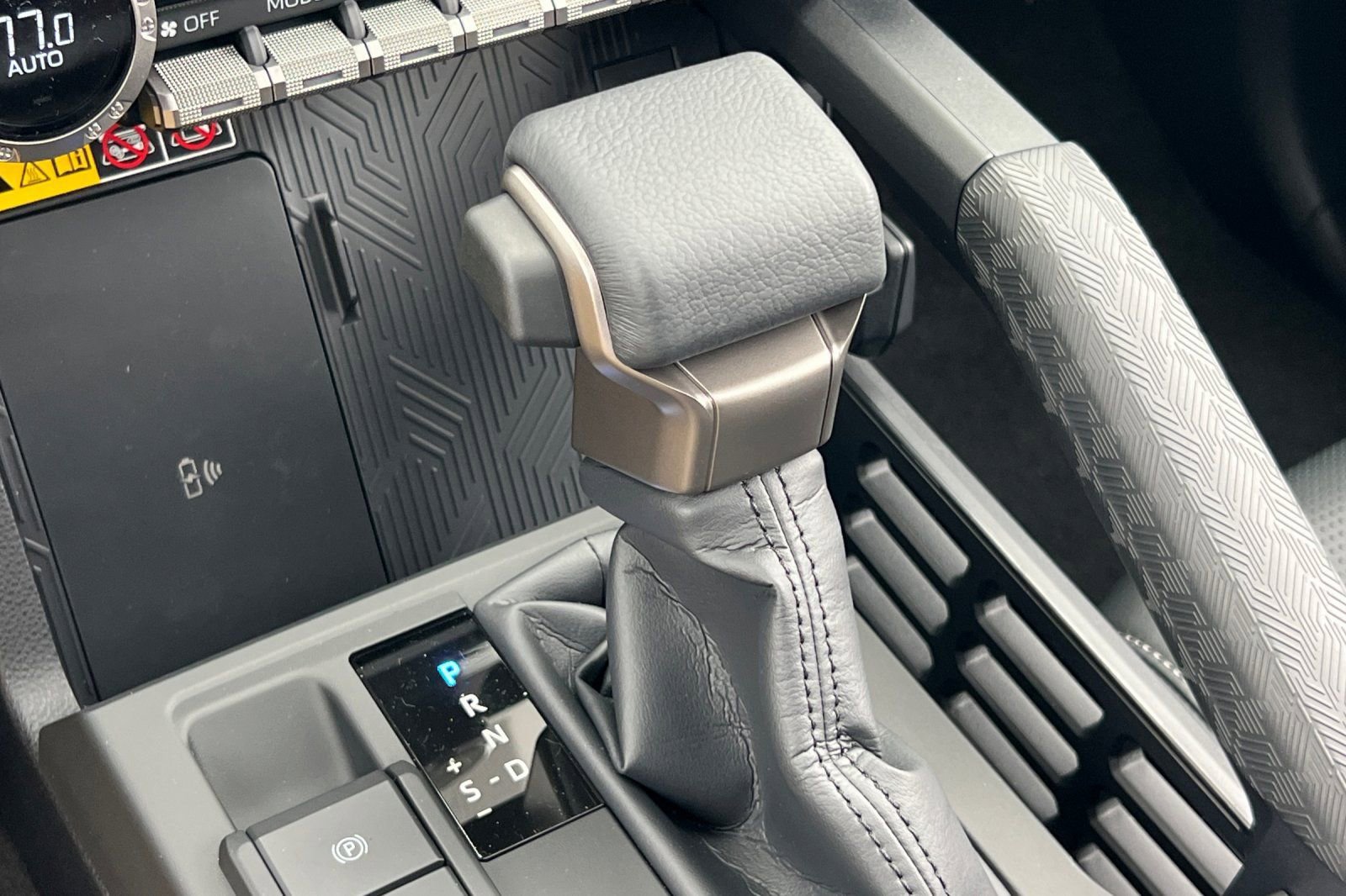 New 2026 Toyota 4Runner Limited AWD/4WD image 24