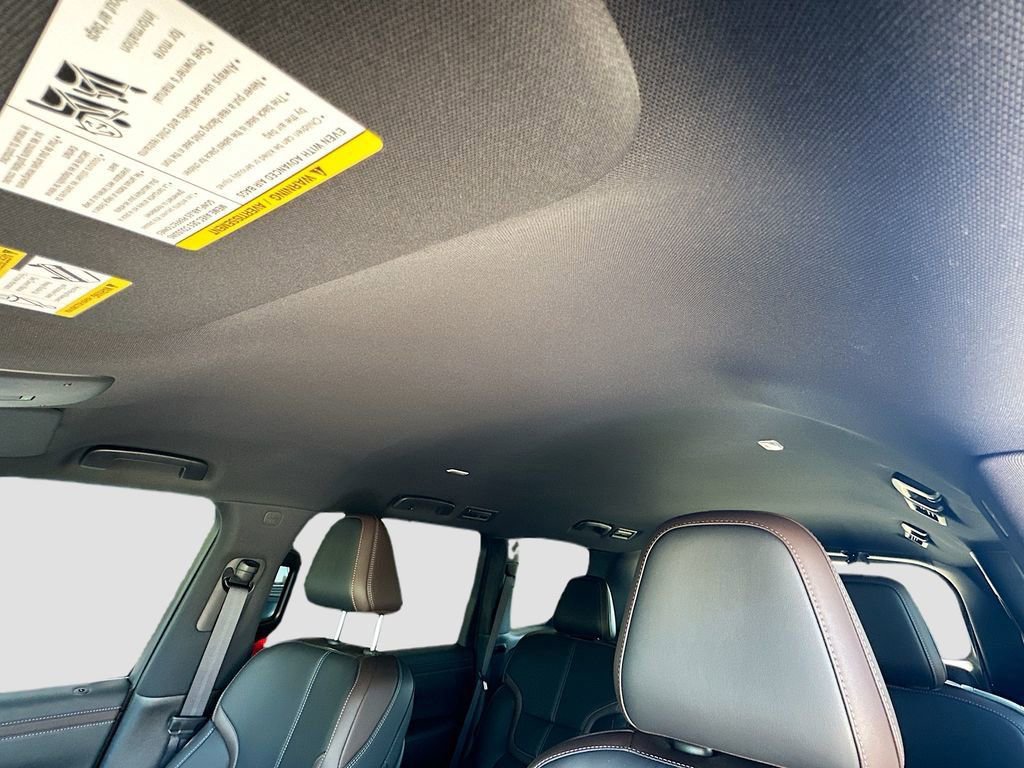 New 2026 Nissan Armada SL w/ Captain's Chari Seat Package RWD image 23