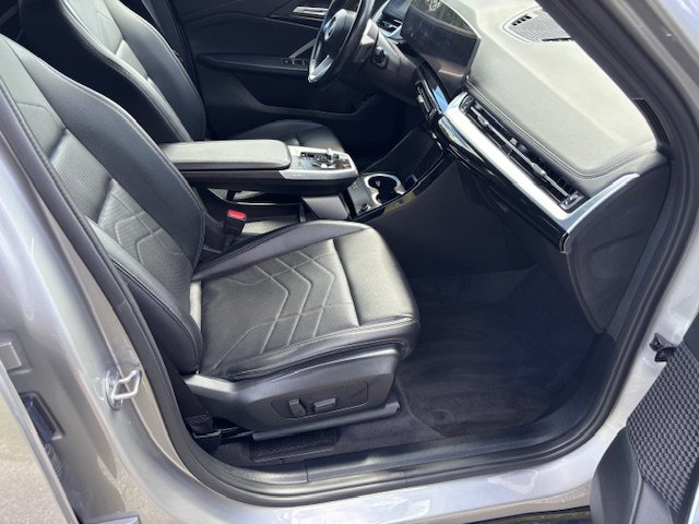 Used 2024 BMW X1 xDrive28i AWD/4WD image 13