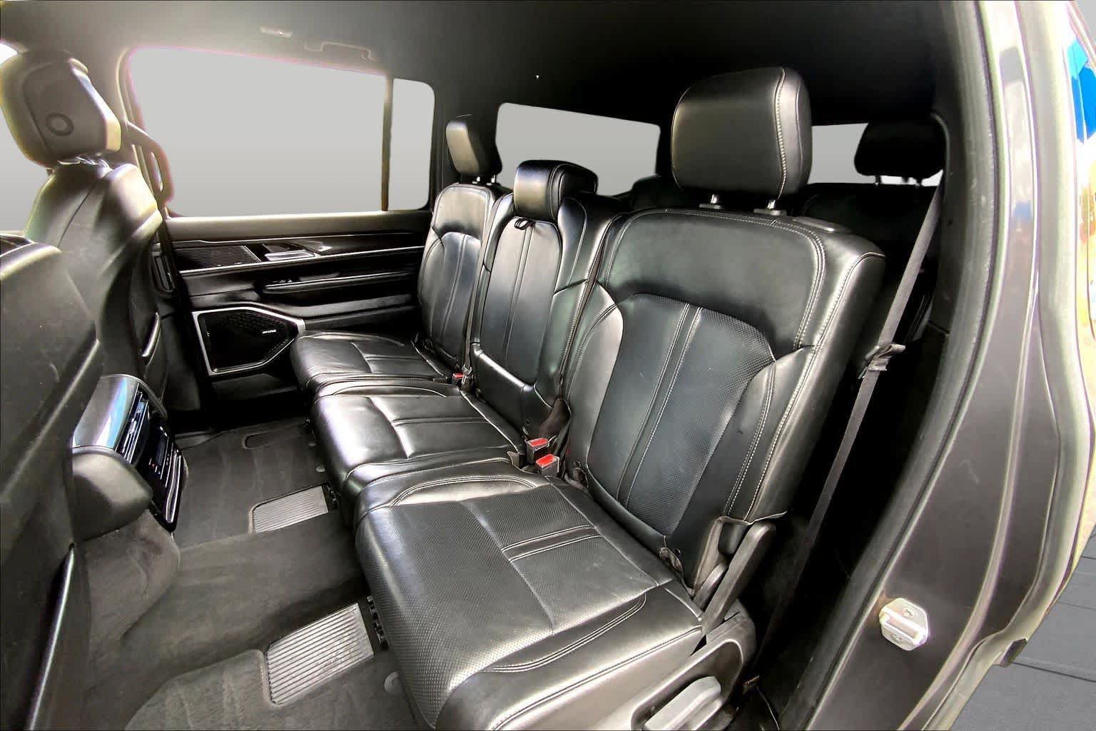 Used 2022 Jeep Wagoneer Series I RWD image 20