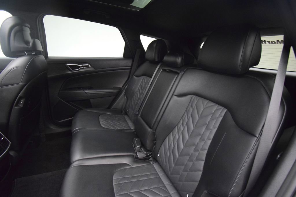 Used 2023 Kia Sportage X-Line w/ X-Line Premium Package AWD/4WD image 23