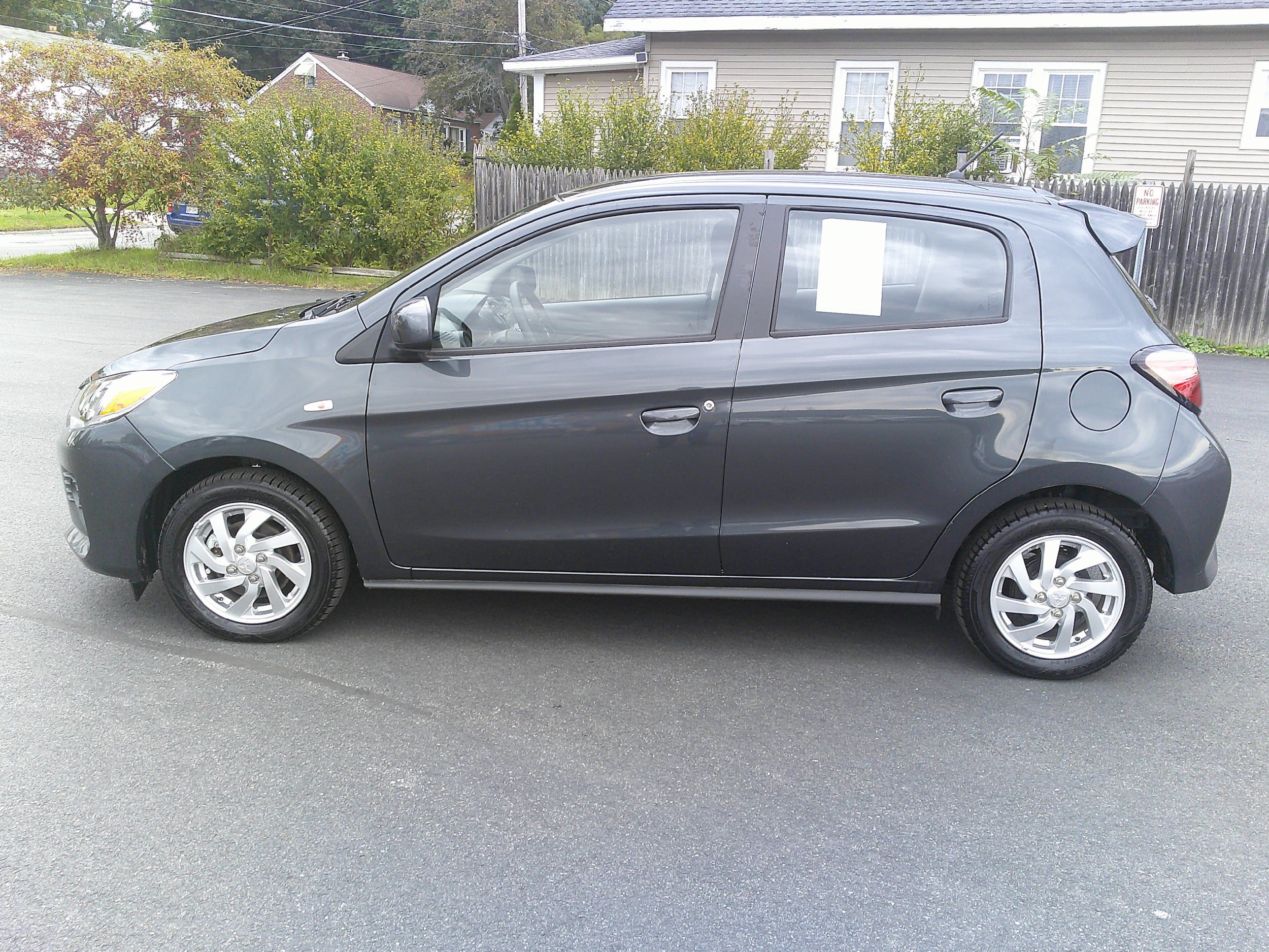 Used 2024 Mitsubishi Mirage ES FWD image 12