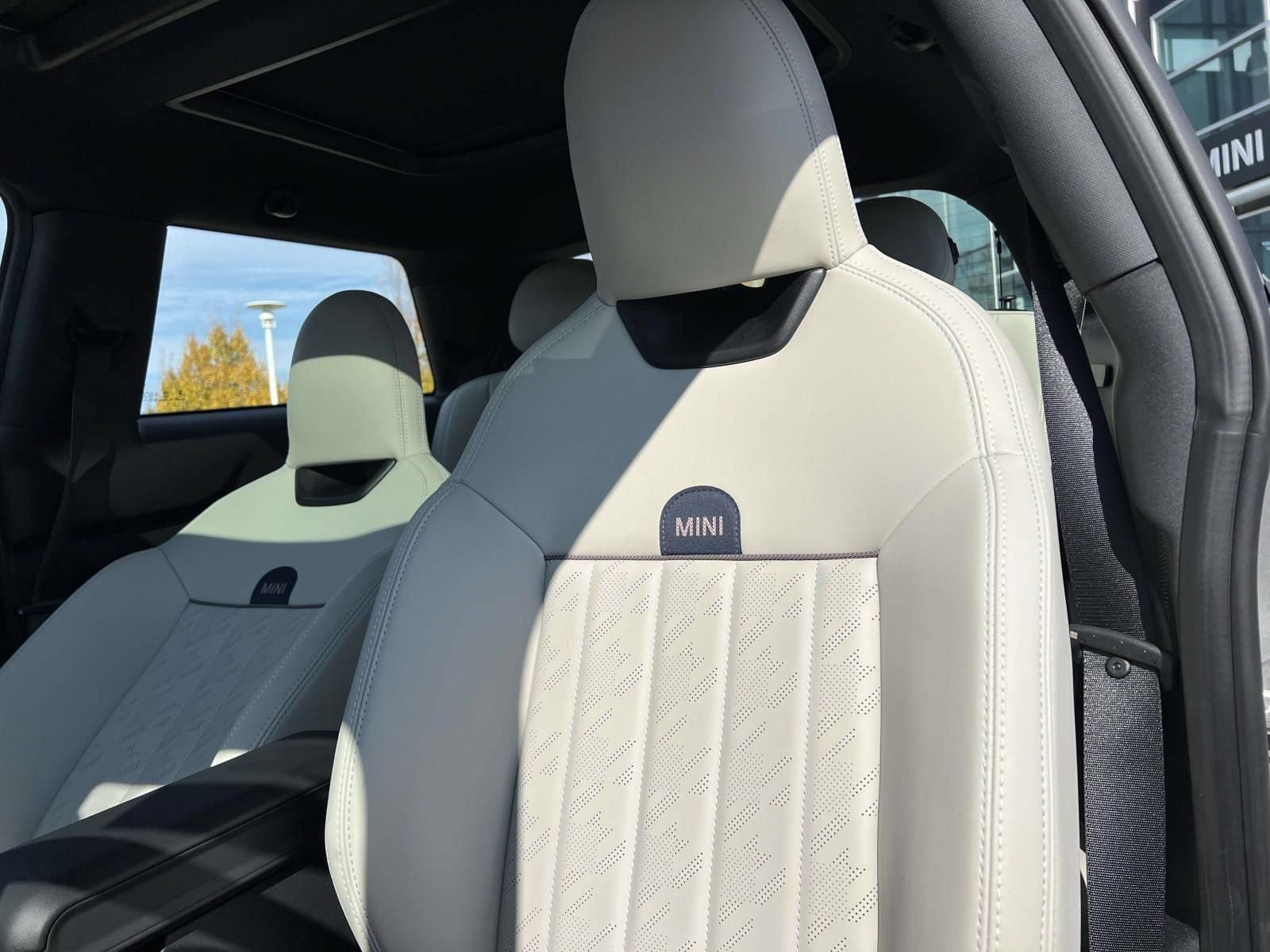 New 2026 MINI Cooper S FWD image 23
