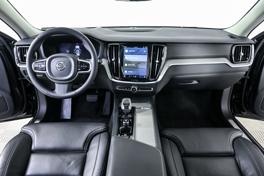 Certified 2024 Volvo V60 B5 Cross Country Ultimate image 20