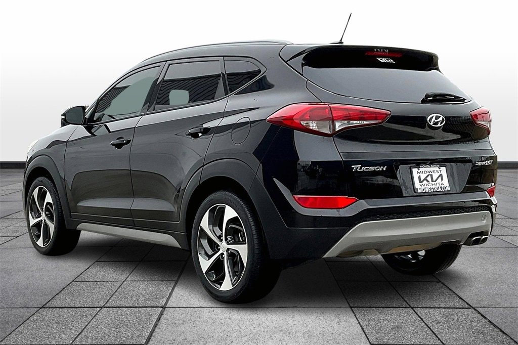 Used 2017 Hyundai Tucson Sport image 12