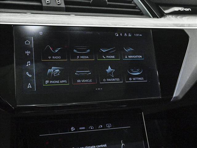 Certified 2024 Audi Q8 e-tron Premium Plus w/ Premium Plus Package image 20